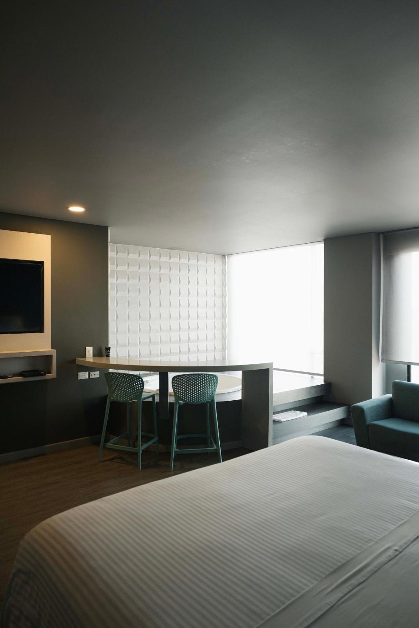 Hotel Black Tower Premium Bogota Ngoại thất bức ảnh